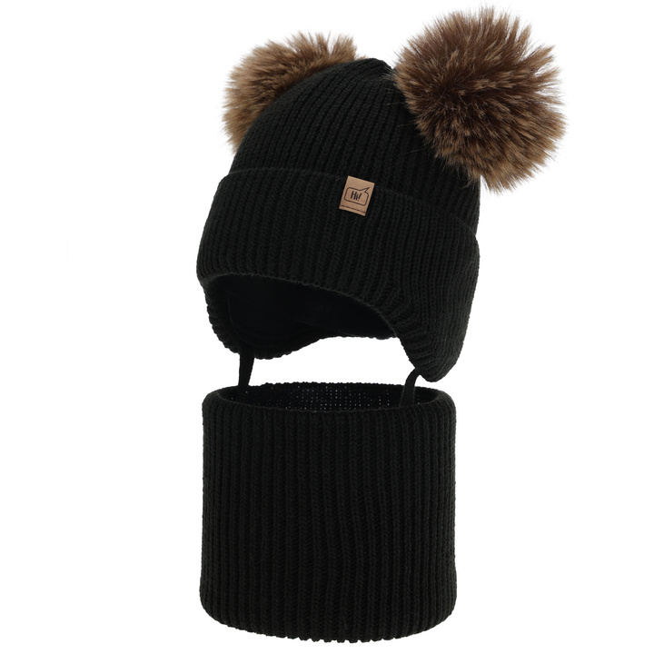 Dreng vintersæt: hue og halsvarmer, lysegrå, med to pomponer, Zorven