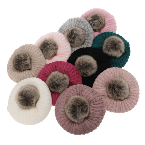 Pige vintersæt: beret og halsedisse, pink, med garn pompon, Polinezja