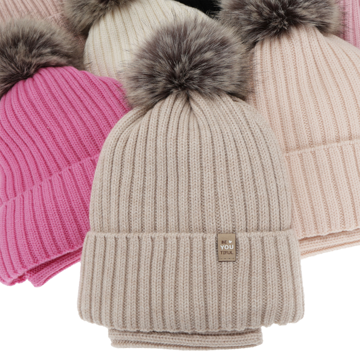 Pige vintersæt: hue og halsvarmer, jasnoróżowy, 100% Merino Uld, foret med bomuld, med pompon, Terida