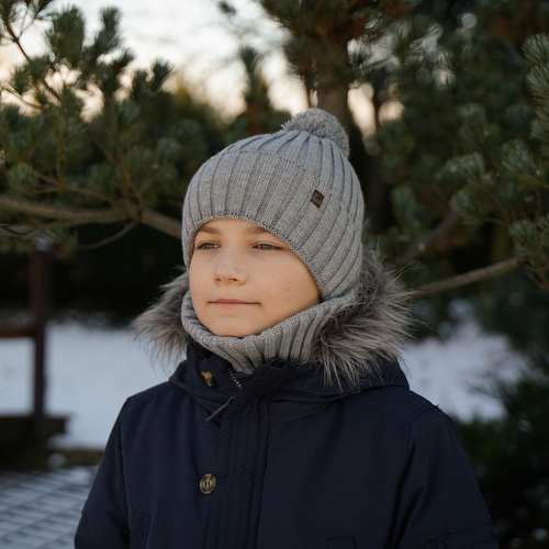 Dreng vintersæt: hue og halsrør, khaki, med garn pompon, Wiliam