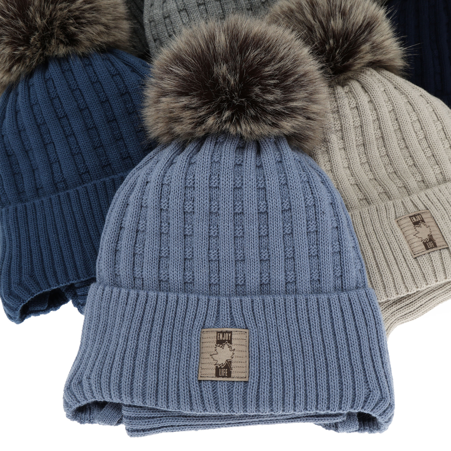 Dreng vintersæt: hue og halsrør, cremefarvet, med garn pompon, Fiamanto