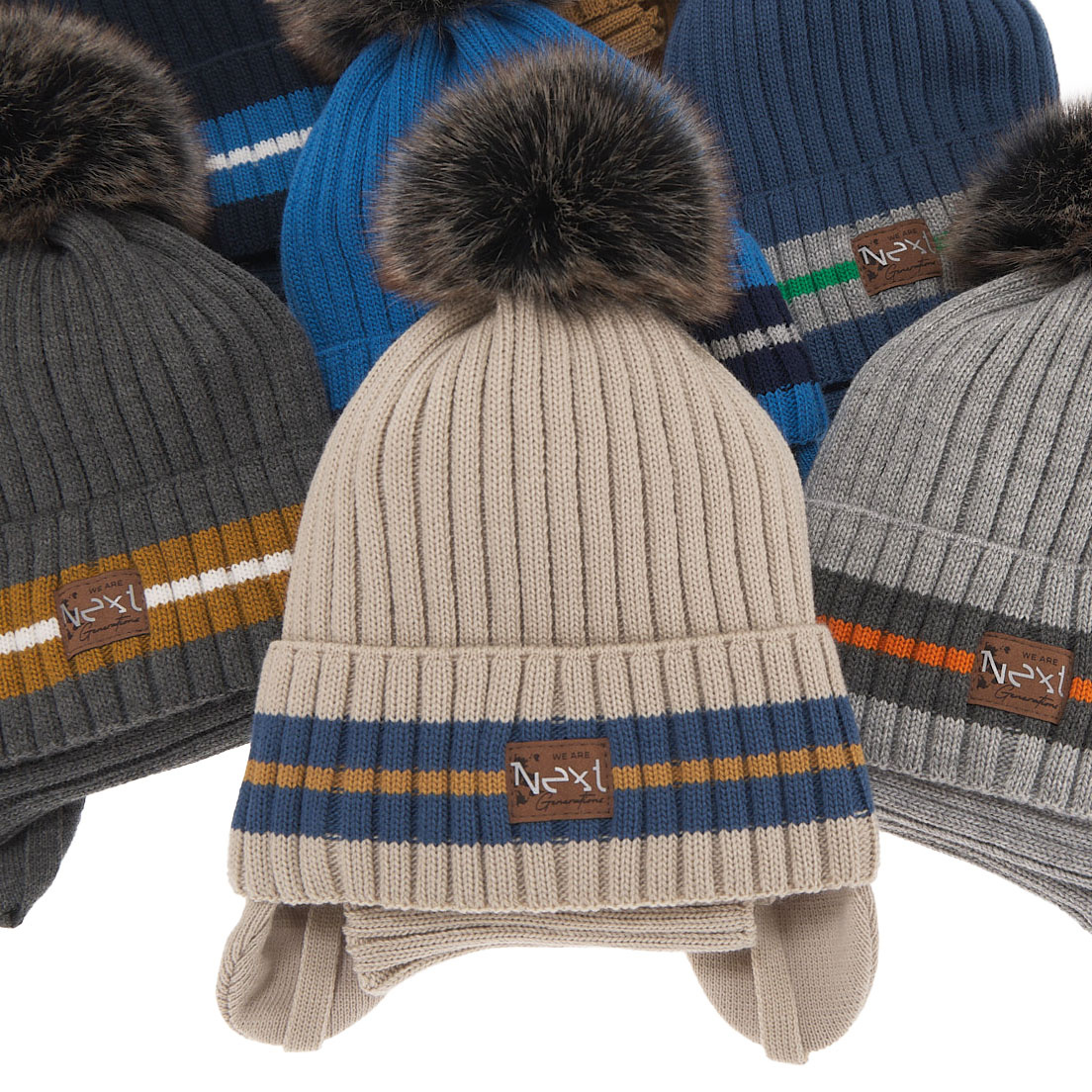 Dreng vintersæt, blå, med garn pompon, Echo